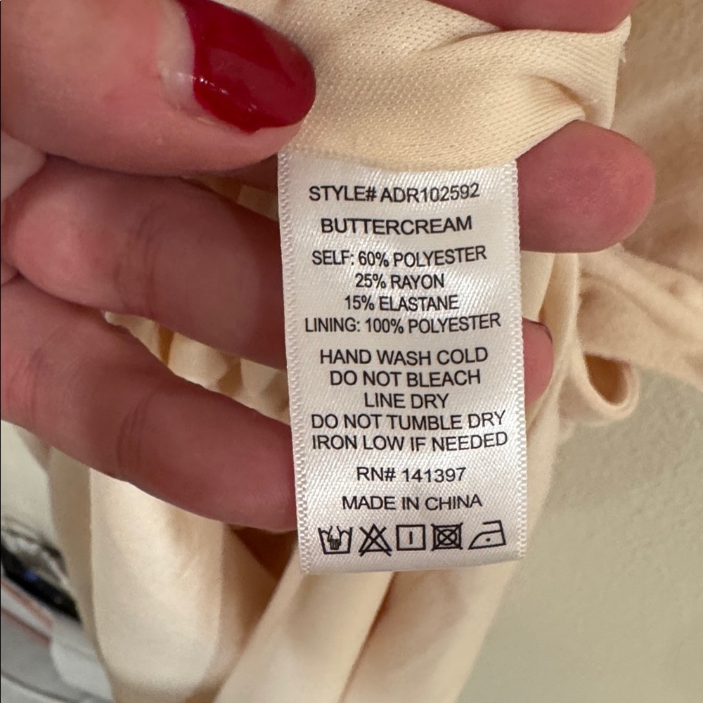 Astr draped Dress in Butter Cream - Picture 8 of 9